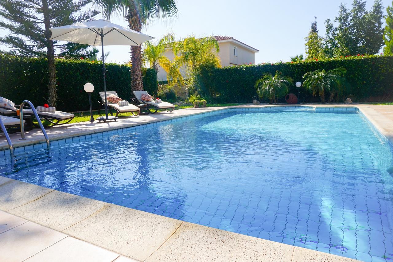 Villa Casa Mia By Ezoria Villas คอรัลเบย์ ภายนอก รูปภาพ